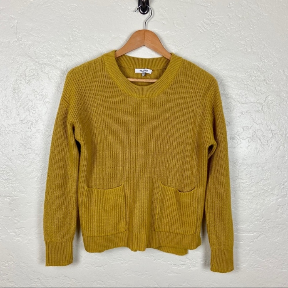 🌜Madewell mustard sweater🌛